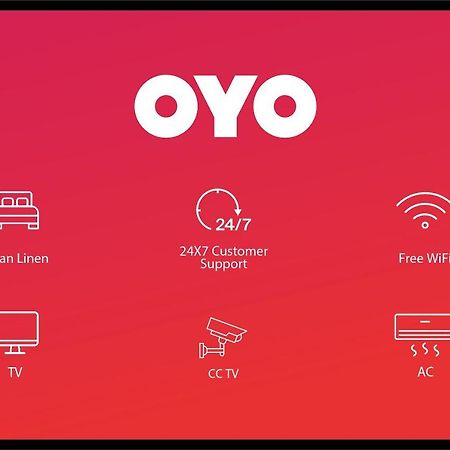 Oyo 40431 Hotel Amar Prem Λάκναου Εξωτερικό φωτογραφία
