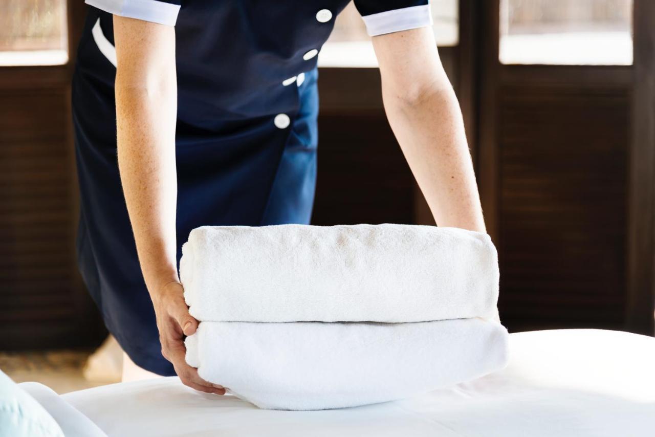 Oyo 40431 Hotel Amar Prem Λάκναου Εξωτερικό φωτογραφία